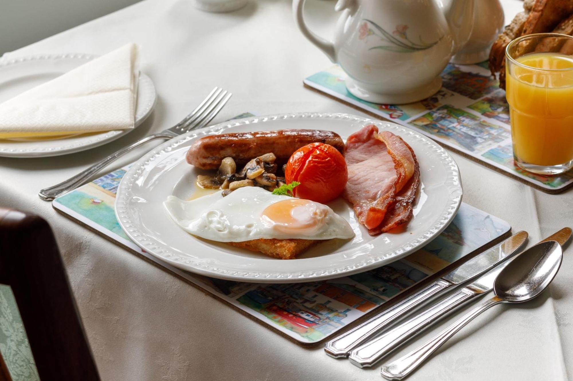 Bucklawren Farm Bed & Breakfast Looe Ngoại thất bức ảnh