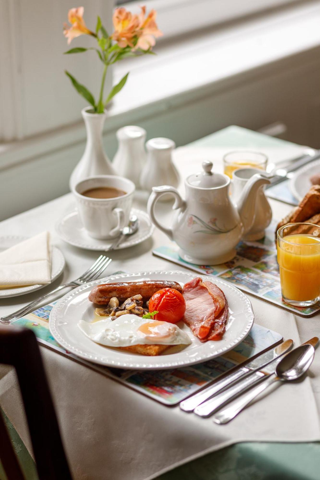 Bucklawren Farm Bed & Breakfast Looe Ngoại thất bức ảnh